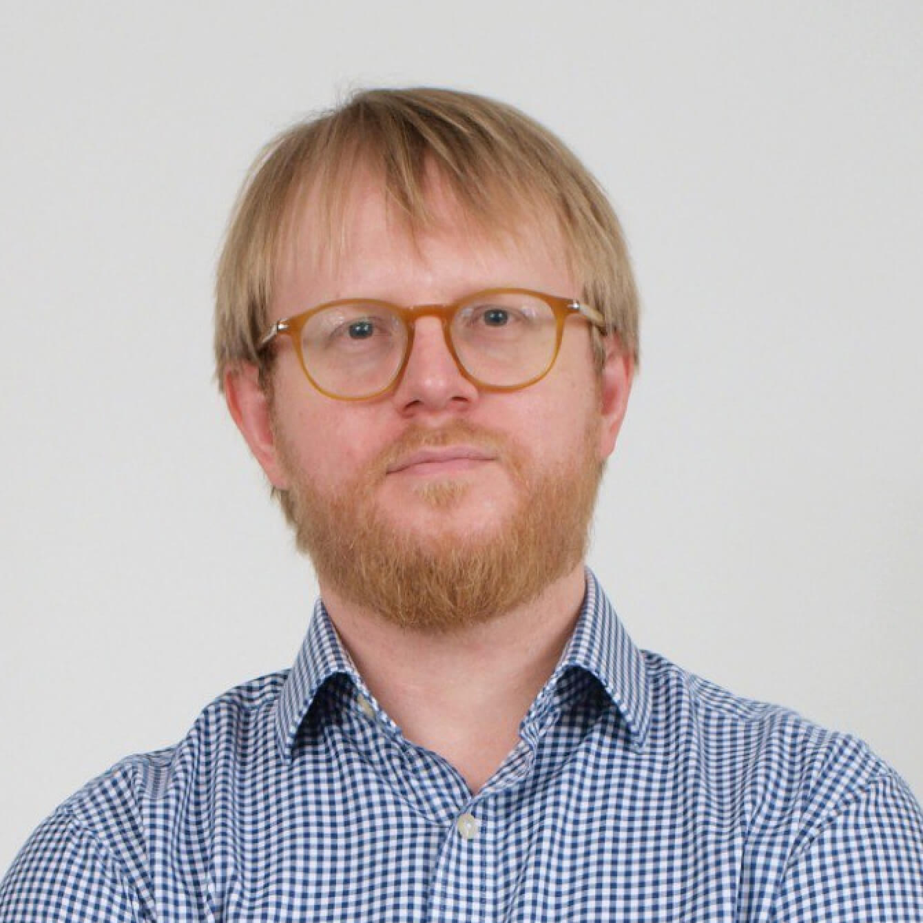 Антон Лукьянов