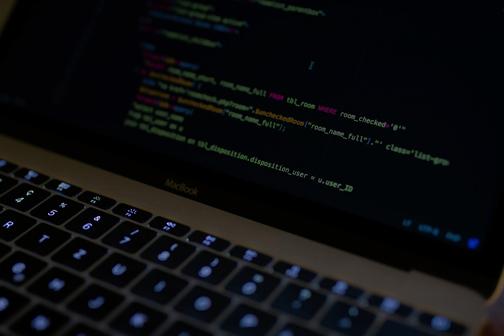 Что такое MySQL?