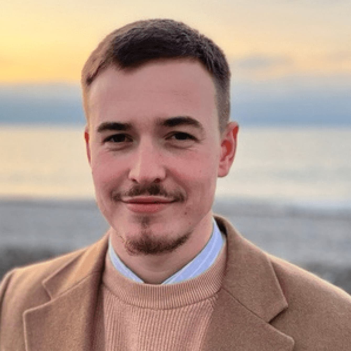 Влад Жевняк